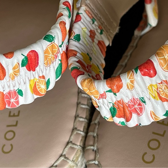 Cole Haan Pinch Sandals Marine Classic Espadrilles Fruit Print Size 7.5 B - Picture 9 of 16